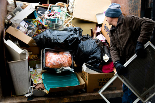 Best Commercial Cleanout Services  in St Paris, OH